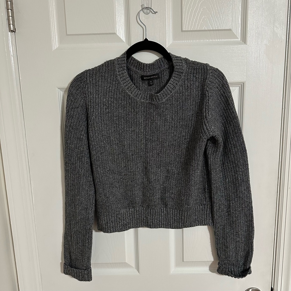 BANANA REPUBLIC Cropped Gray Sweater